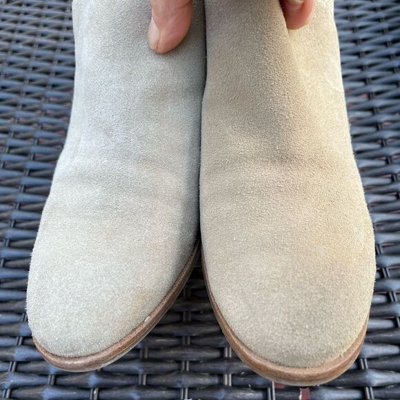 Zara Light Beige/Cream Suede Ankle Booties, Elastic Side Inserts Size 38 - Picture 13 of 13